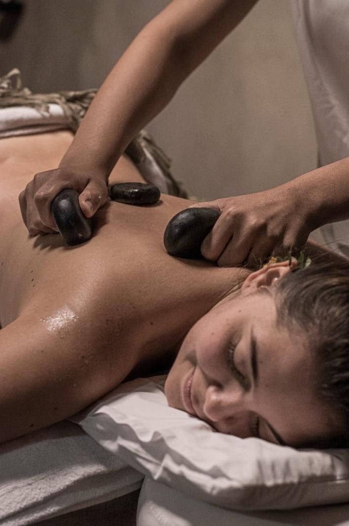 Massagem Kilauea no Mio Spa Urbano - im1856